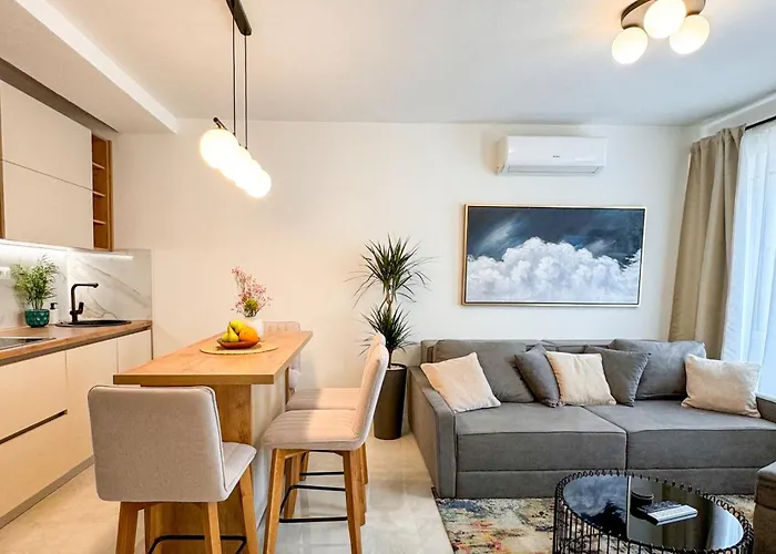 Deluxe Twin Suite Sunshine City